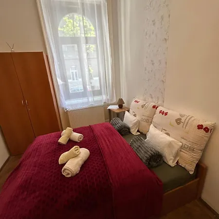 Velez Haz Apartment Budapest Exterior photo
